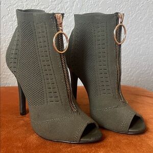 G by Guess Olive Green Peep-Toe Knit Ankle Booties with Gold Zip